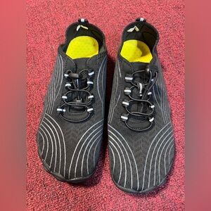 Men's Black Performance Slip-On Sneakers, grounding shoes, 11 , not used